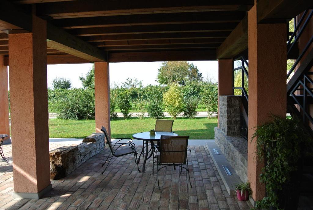Agriturismo Domus Magna Povoletto ภายนอก รูปภาพ